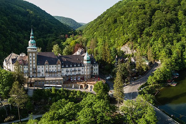 Szakpolitikai kutatóintézet